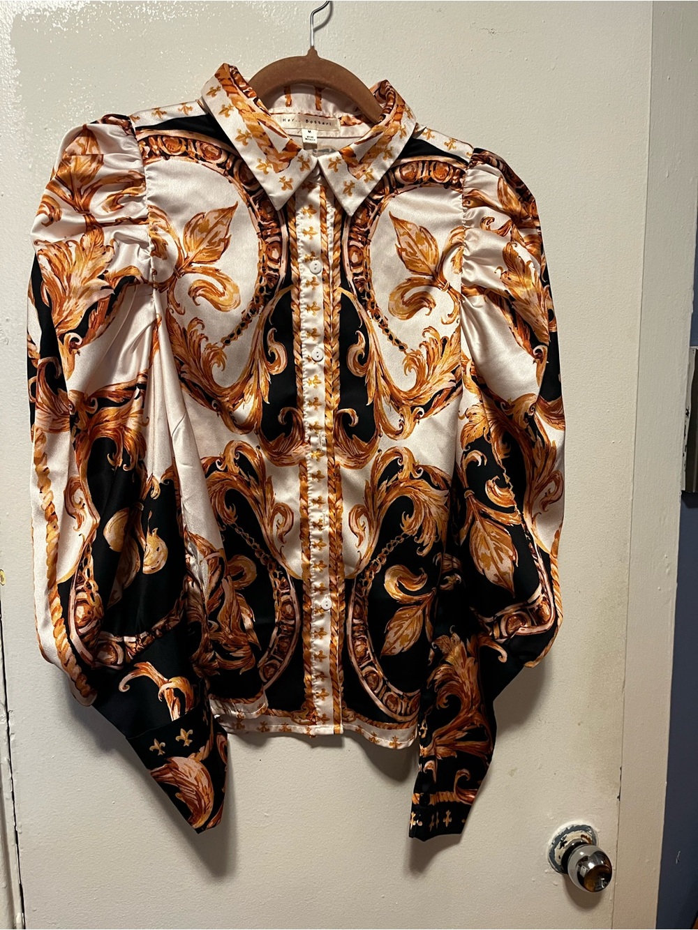 Baroque Print Satin Puff-Sleeve Blouse - Black & Gold